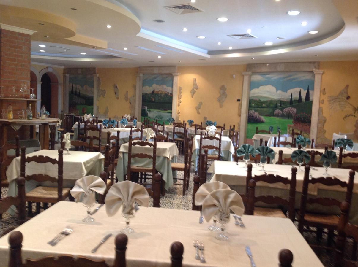 Albergo Ristorante Bar FEDERICO Anagni Esterno foto