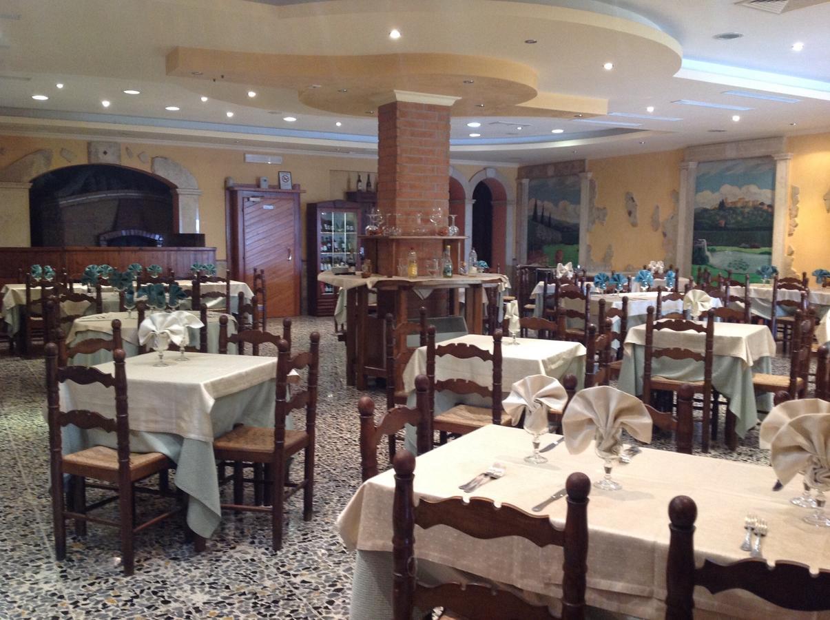 Albergo Ristorante Bar FEDERICO Anagni Esterno foto